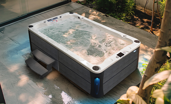 Deck Series Mountlake Terrace hot tubs for sale